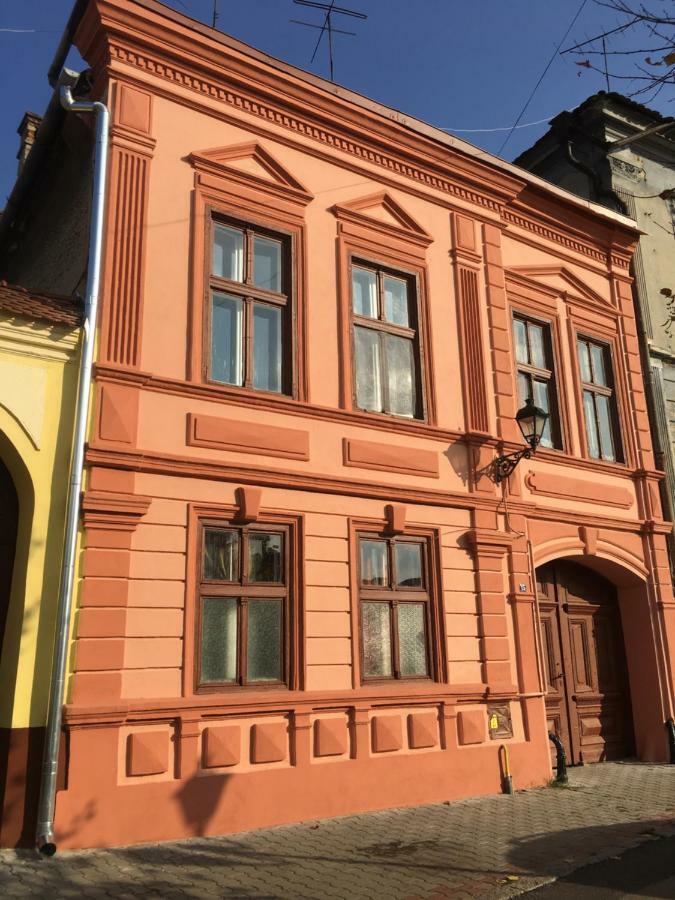 Anastasia Медіаш Екстер'єр фото